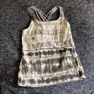 Workout tank built in bra Calvin Klein XS